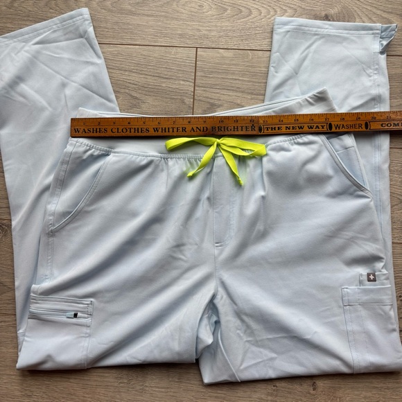 Figs Light Blue Scrub Set with Neon Accents, Technical Collection XXL - Picture 9 of 12